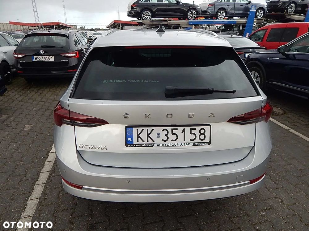 Skoda Octavia 2.0 TDI Style DSG - 5