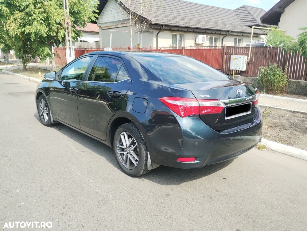 Toyota Corolla 1.6 Valvematic Multidrive S Excecutive - 8