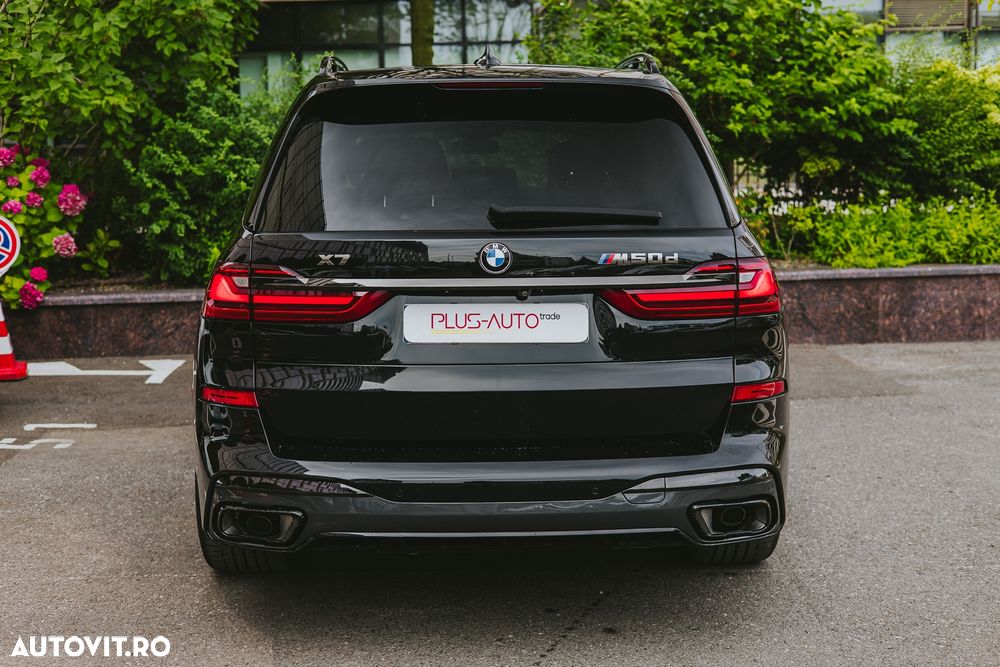 BMW X7 M50d - 11