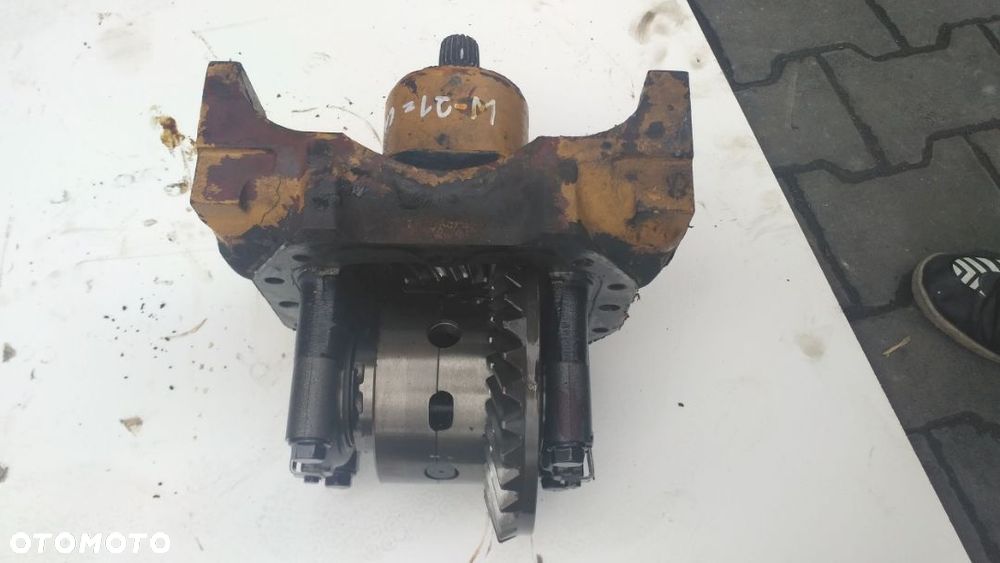Dyferencjał Dyfer Wkład mostu Carraro 000153 [13/32] Waryński 726A Fermec MF - 11