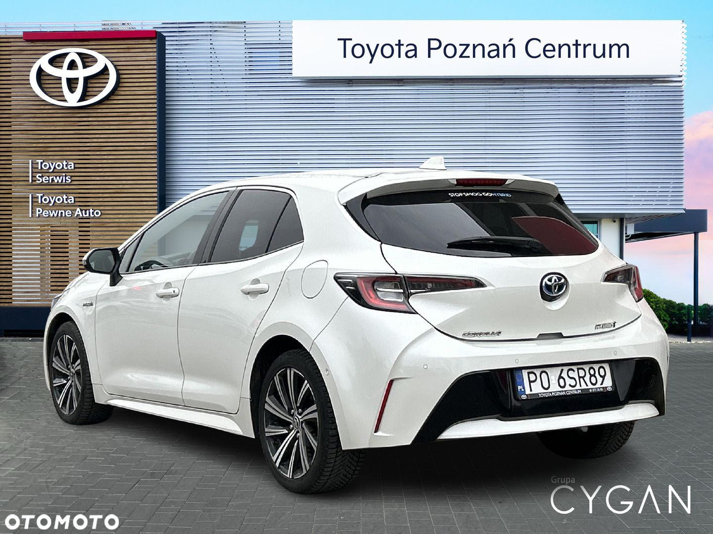 Toyota Corolla 1.8 Hybrid Comfort - 3