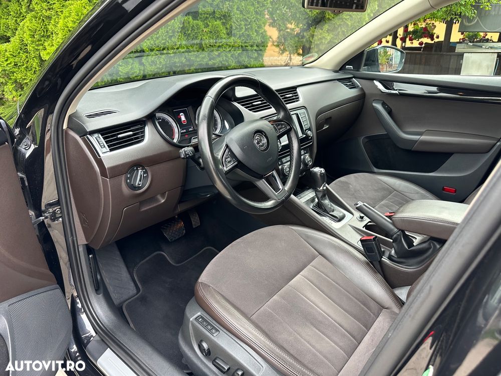 Skoda Octavia 2.0 TDI DSG L&K - 25