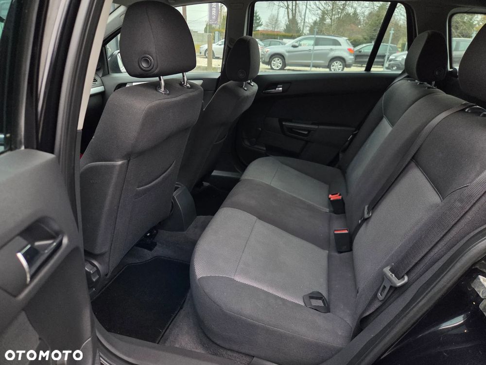 Opel Astra 1.7 CDTI DPF - 15