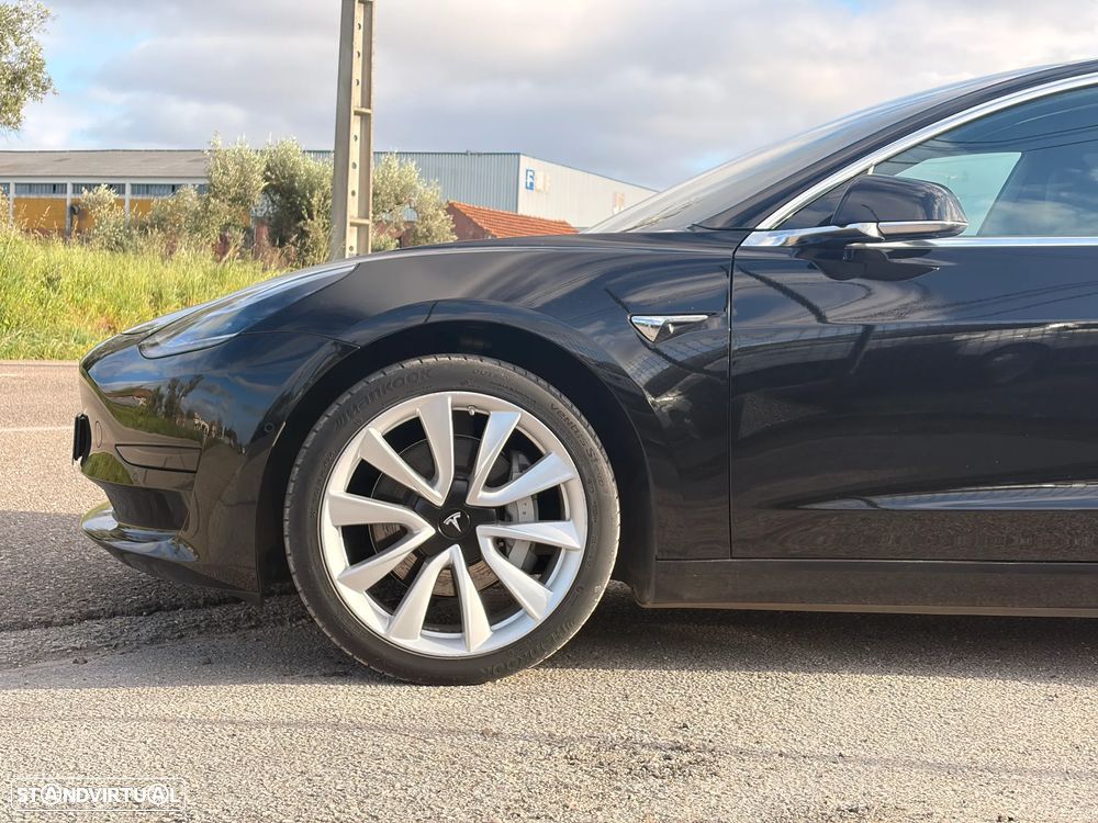 Tesla Model 3 Standard Range Plus RWD - 3