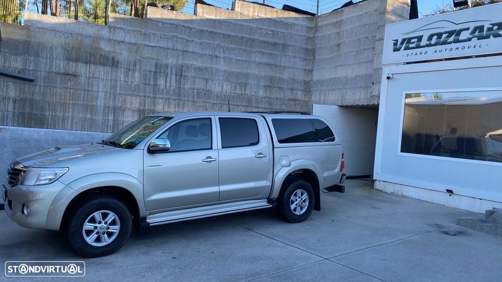 Toyota Hilux 4x4 Cabine Dupla DPF Comfort - 8
