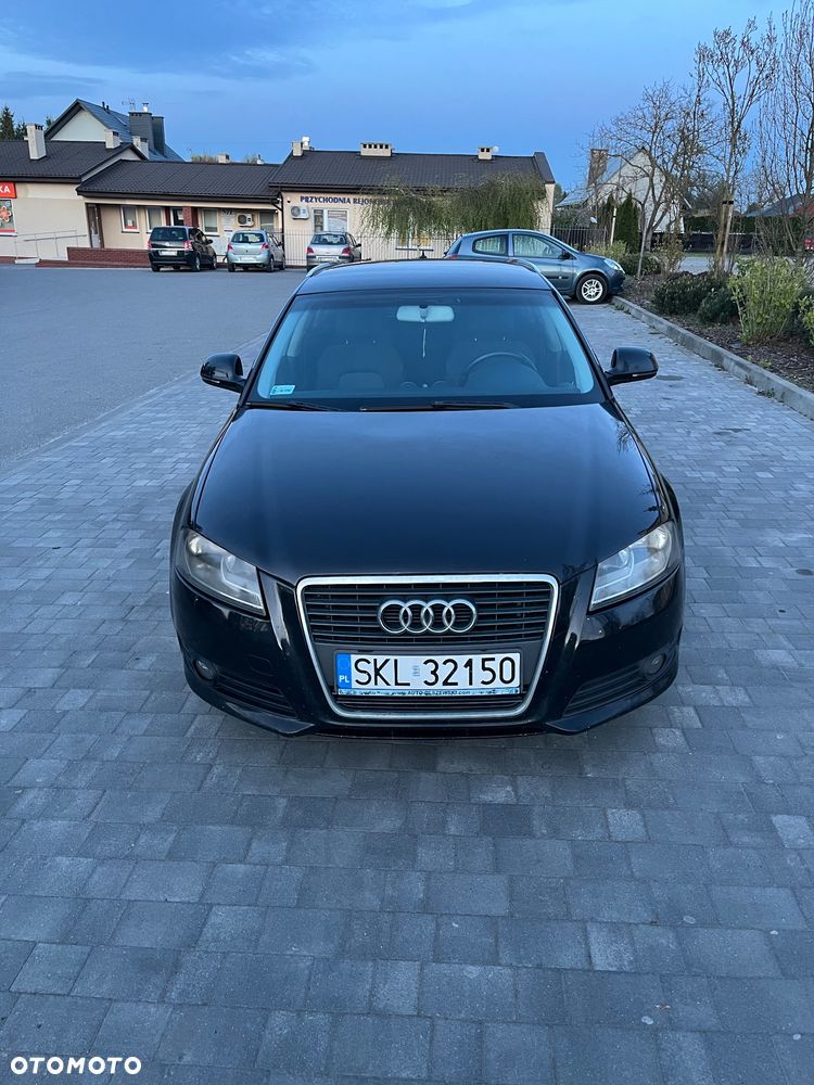Audi A3 Sportback 2.0 TDI Attraction - 2