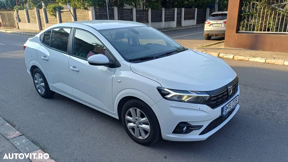 Dacia Logan TCe 90 CVT Comfort - 8