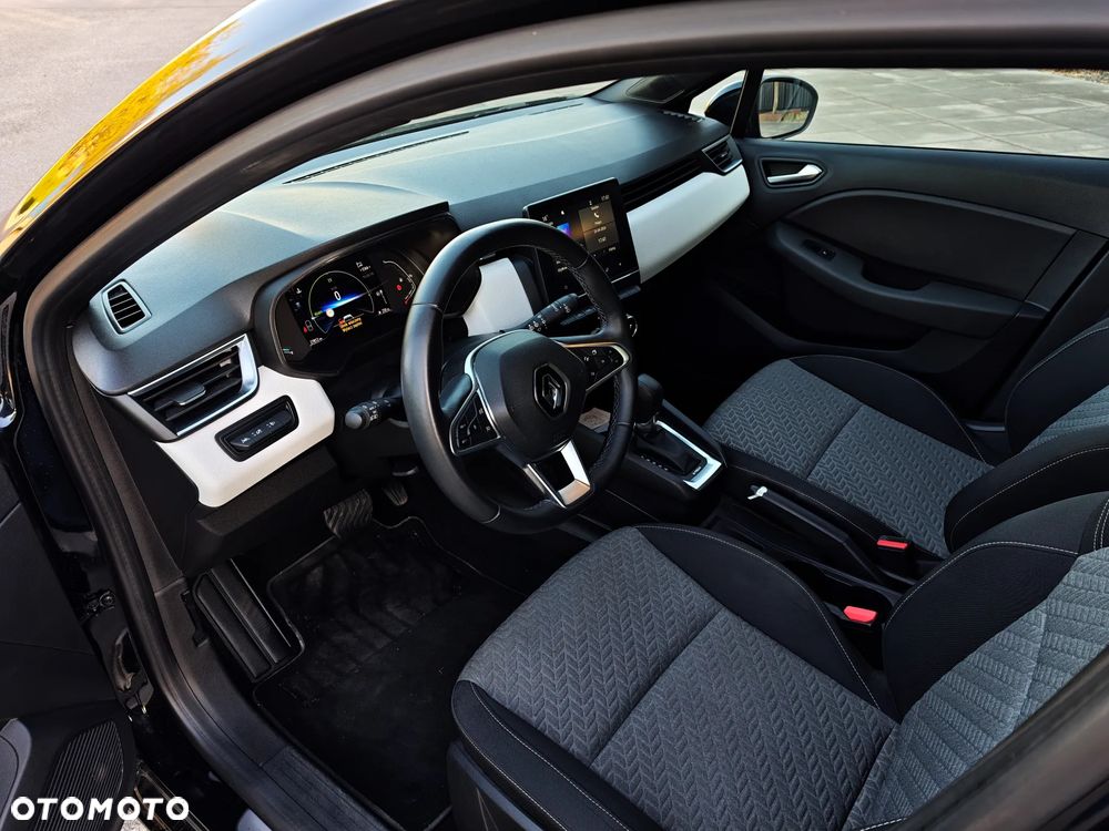 Renault Clio - 17