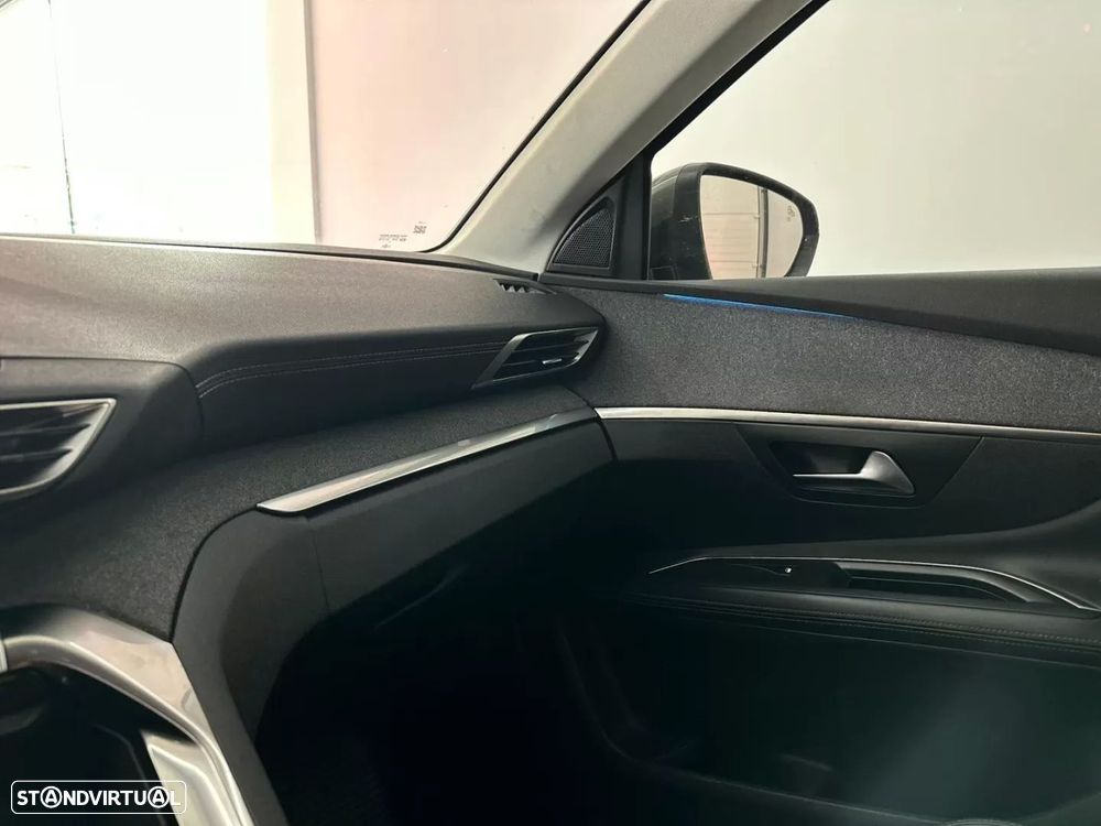 Peugeot 3008 - 16