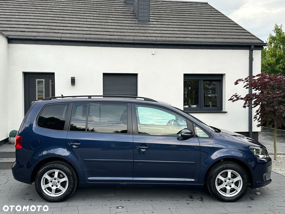 Volkswagen Touran - 3