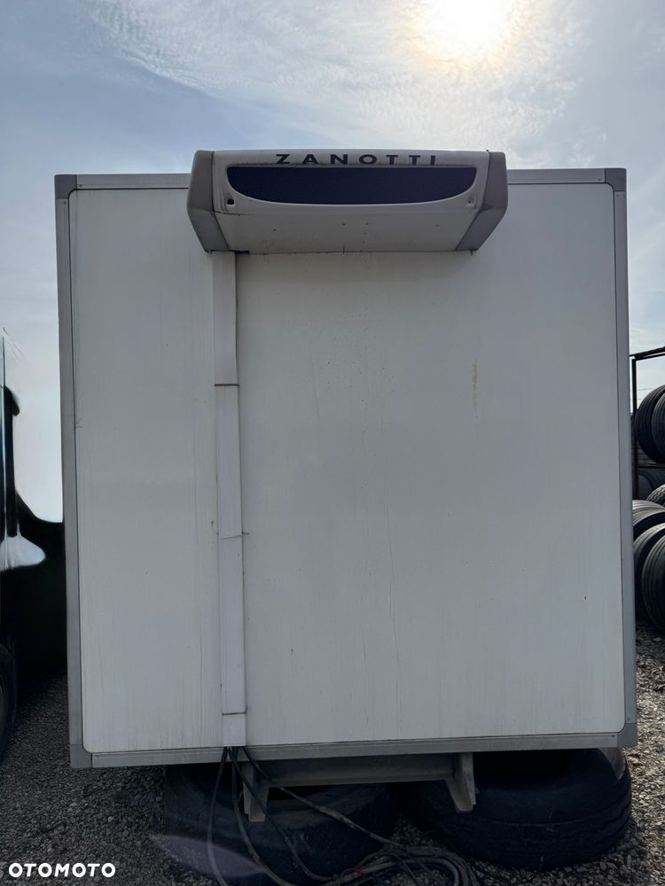 Iveco Daily 50C15 50-150 Izoterma 8 palet Tylko 89 000 km !! 100% Oryginał - 2