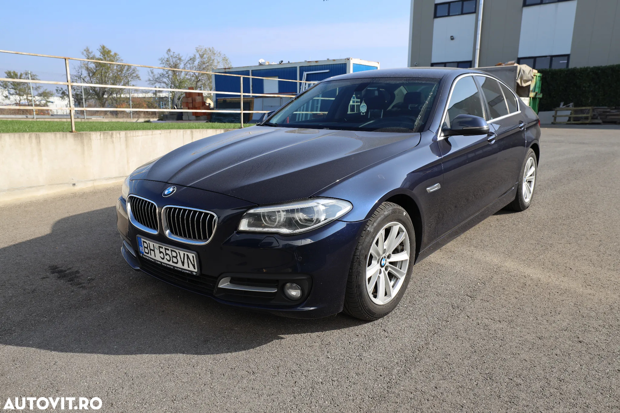 BMW Seria 5 520d xDrive AT - 4