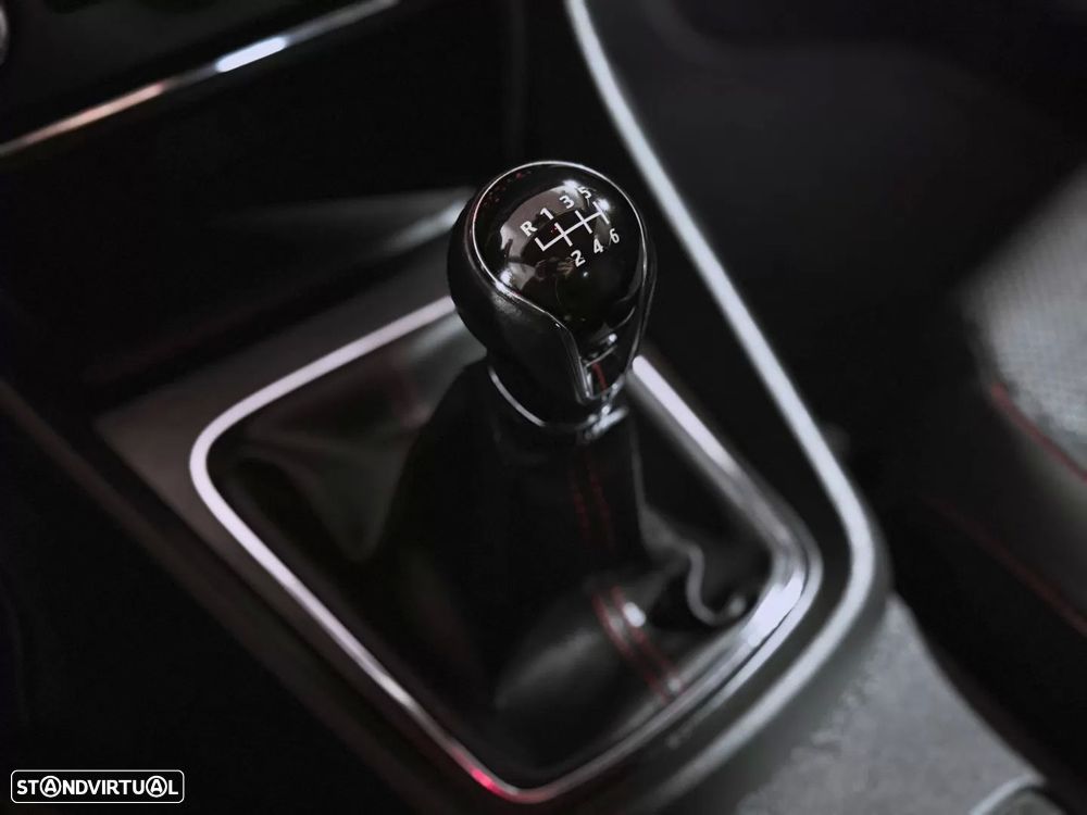 SEAT Leon 2.0 TDI FR S/S - 13