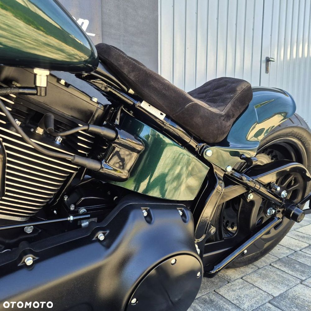 Harley-Davidson Softail Heritage Classic - 18