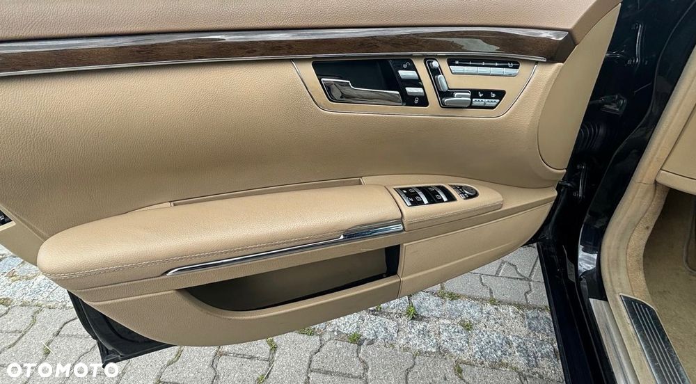 Mercedes-Benz Klasa S 350 (BlueTEC) d 4-Matic 7G-TRONIC - 15