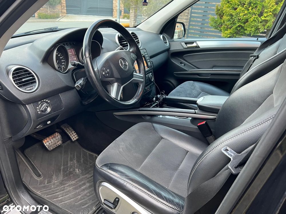 Mercedes-Benz ML 320 CDI 4-Matic - 11