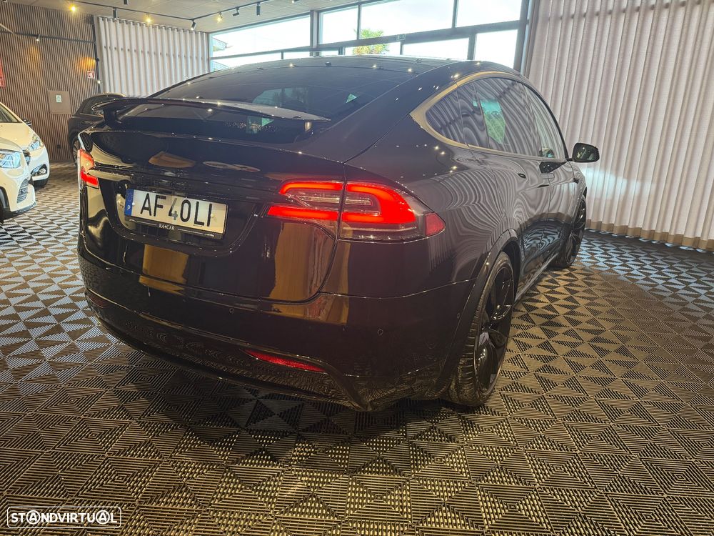 Tesla Model X P100D - 5