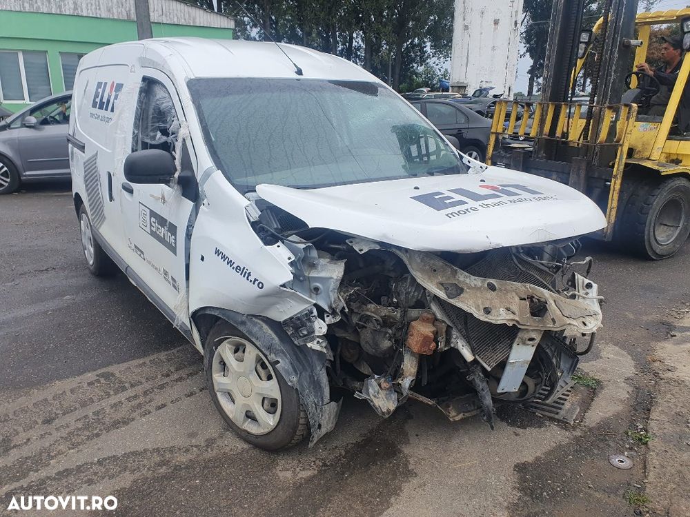 usa stanga dreapta spate bara spate stop tripla macara motoras geam Dacia Dokker motor 1.5dci 75cp dezmembrez - 4