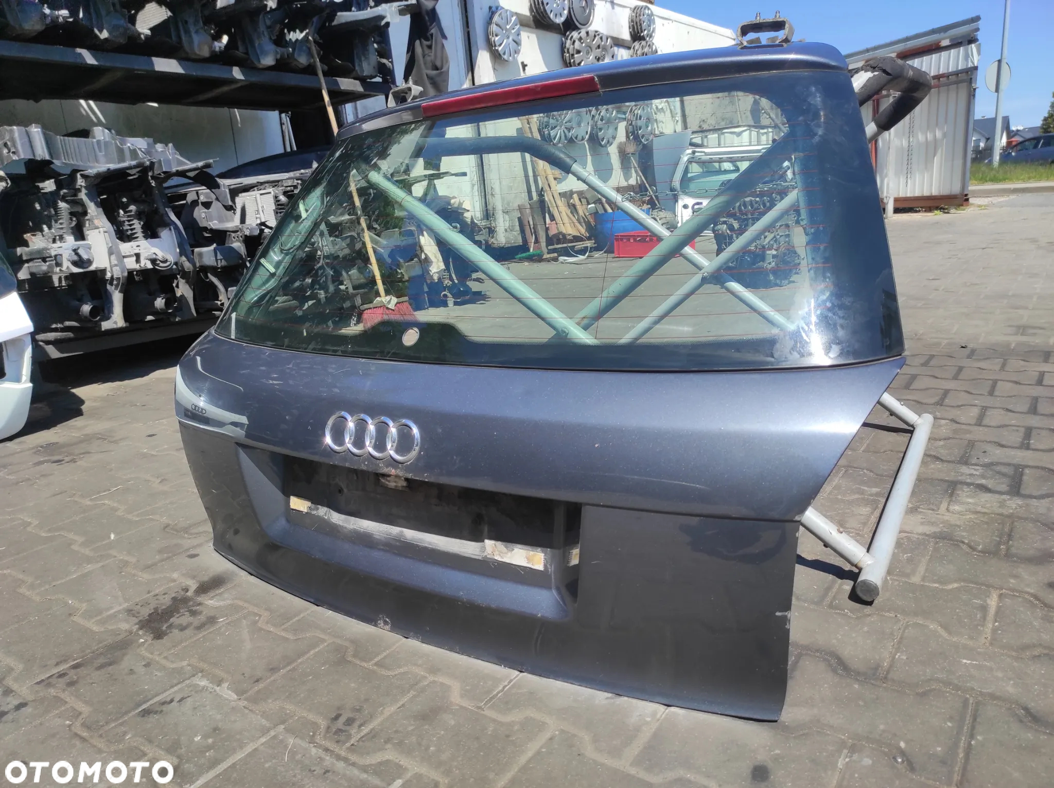 KLAPA BAGAŻNIKA TYLNA SZYBA AUDI A4 B6 KOMBI AVANT LX7Z SZARA  WYSYŁKA !!!!! - 3