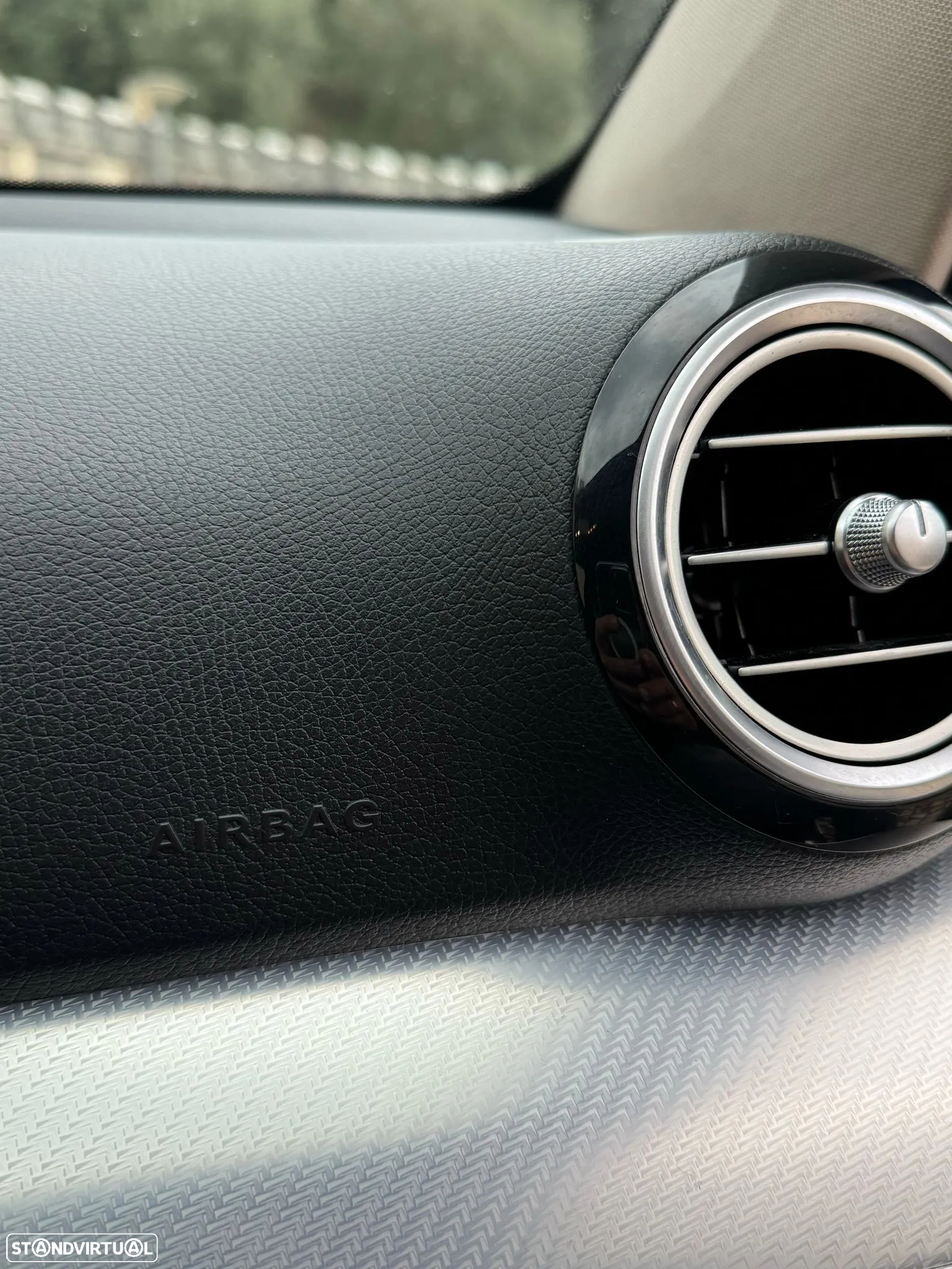 Mercedes-Benz E 200 d Avantgarde - 20