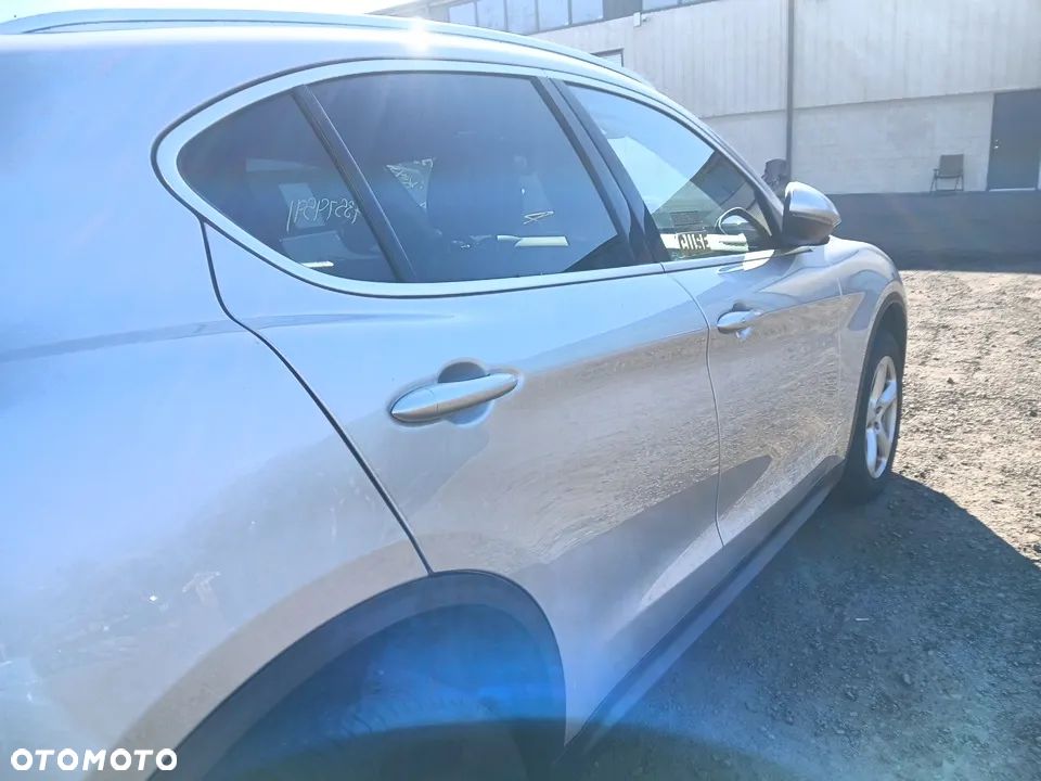 Alfa Romeo Stelvio - 29