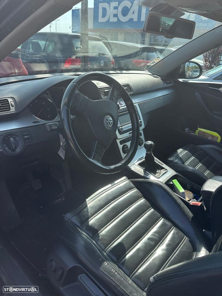 VW Passat Variant 2.0 TDI 4M Trend Pack - 4