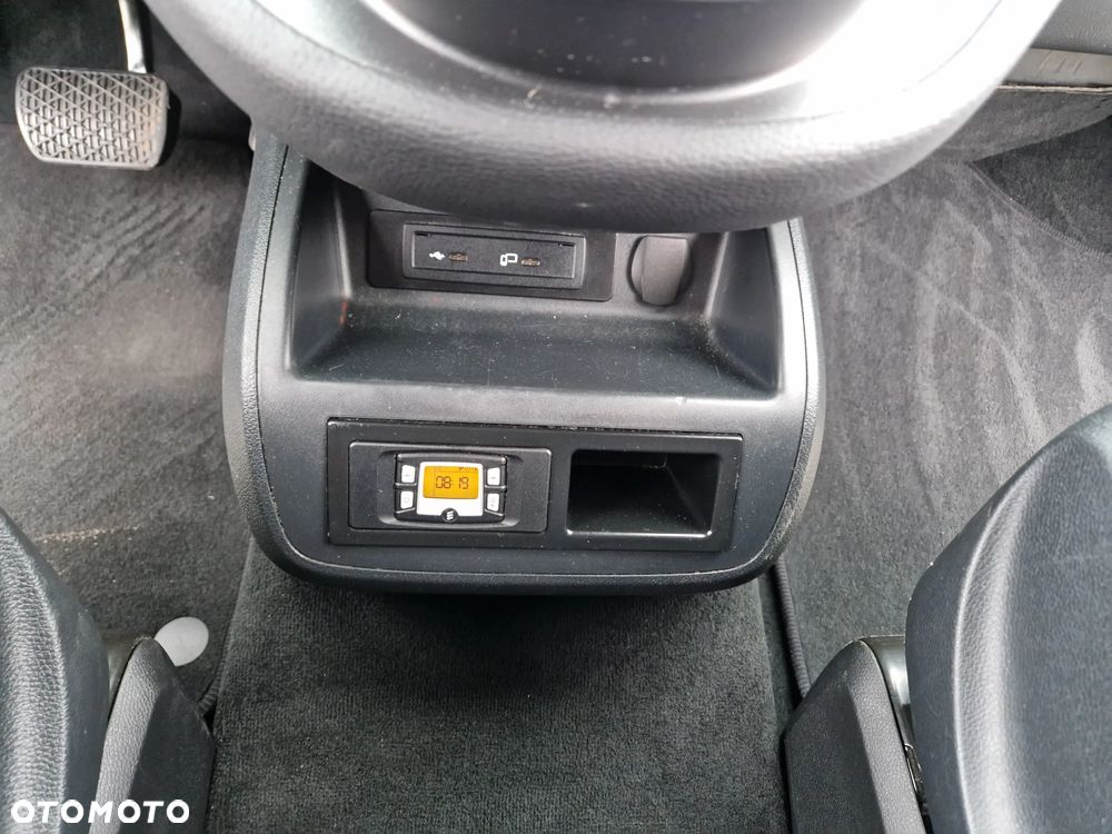 Mercedes-Benz Klasa V 220 d lang 9G-TRONIC - 19