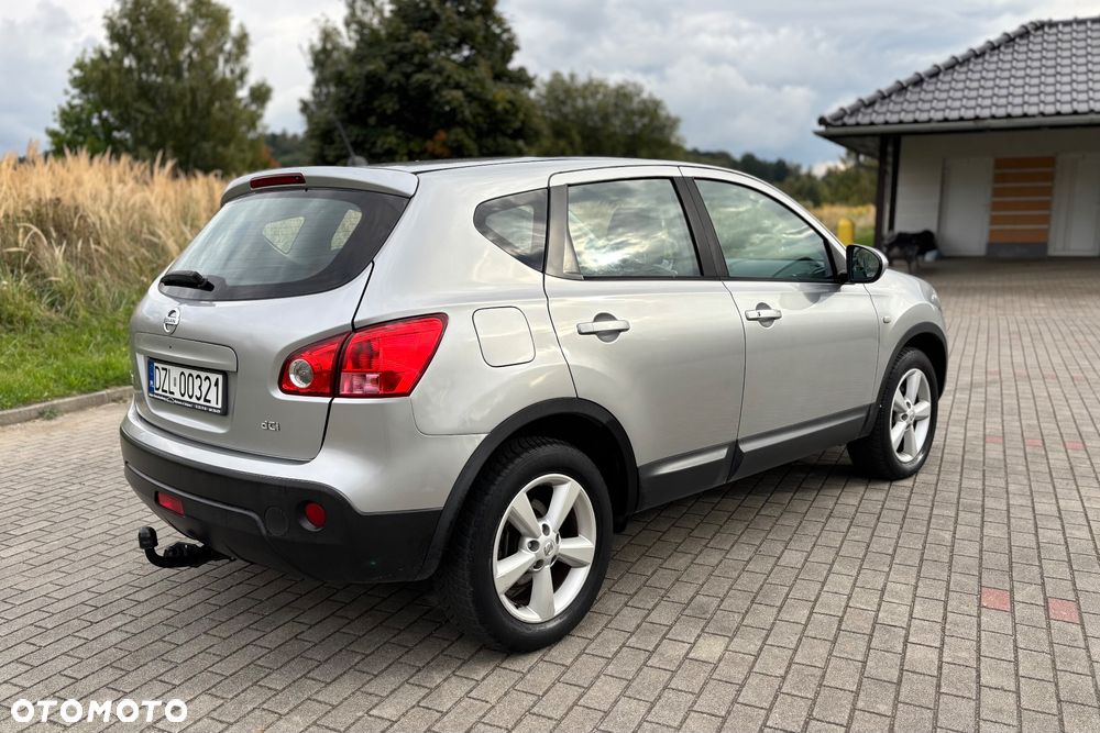 Nissan Qashqai - 4