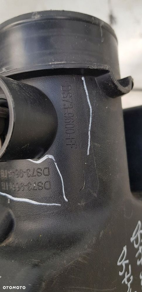 obudowa filtr powietrza Ford Mondeo mk5 - 8