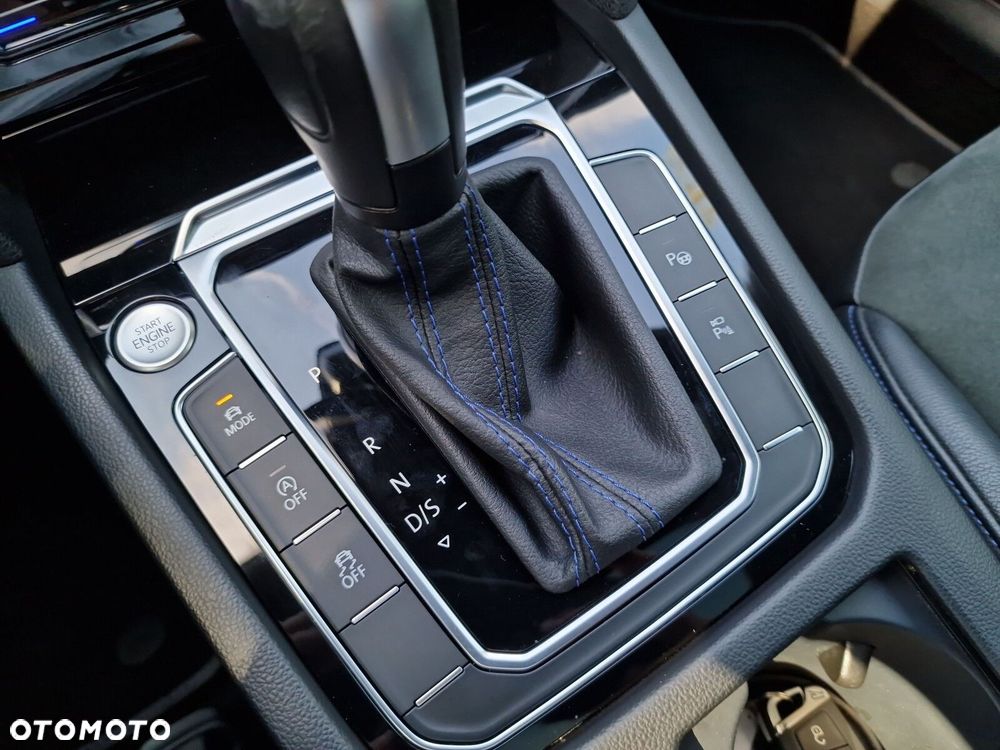 Volkswagen Arteon Shooting Brake 2.0 TSI 4Motion R DSG - 36