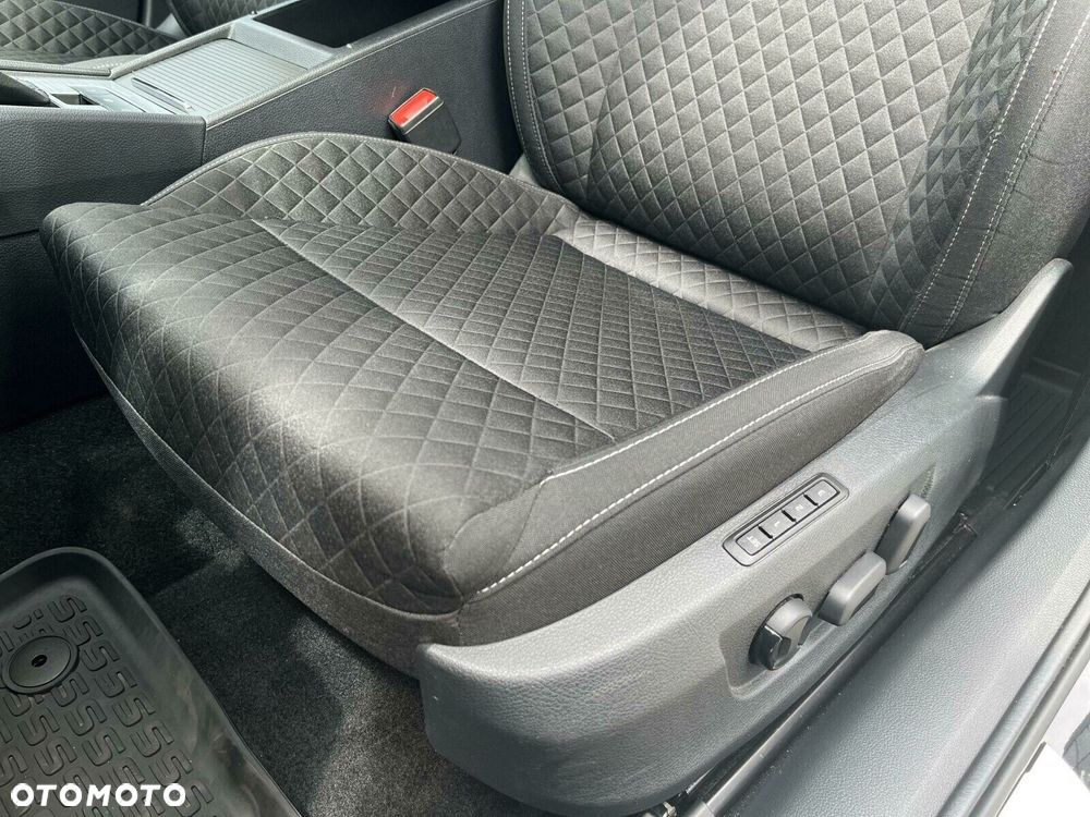 Skoda Superb 1.5 TSI Ambition DSG - 13