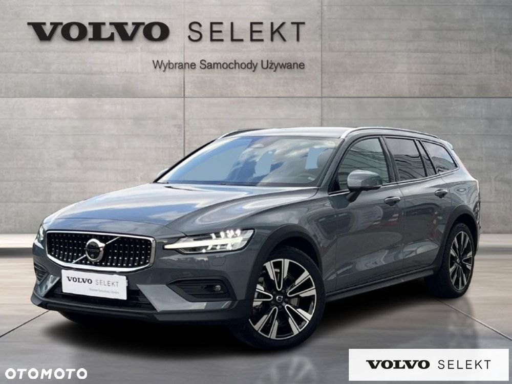 Volvo V60 Cross Country - 2