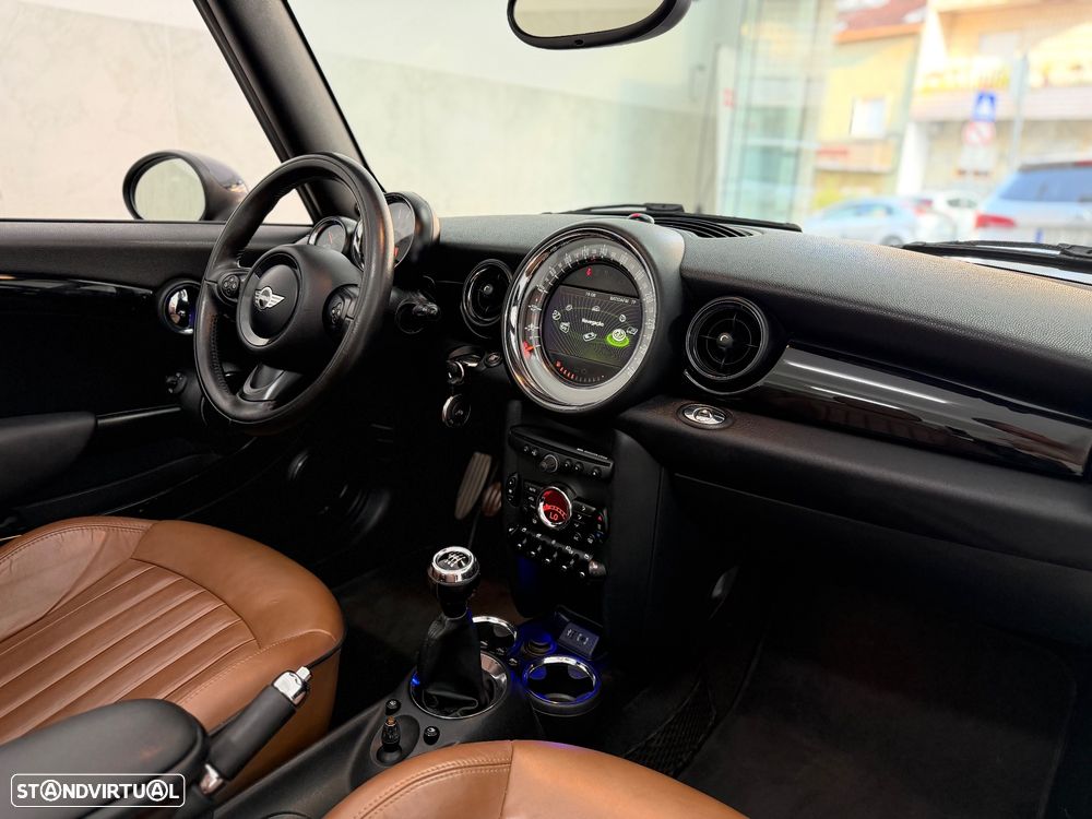 MINI Cabrio Cooper SD - 20
