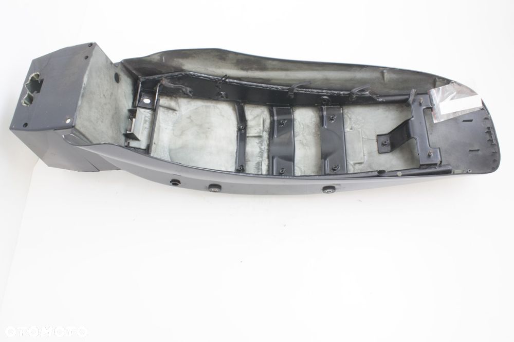 BŁOTNIK TYLNY NADKOLE Hyosung GV 650 - 4