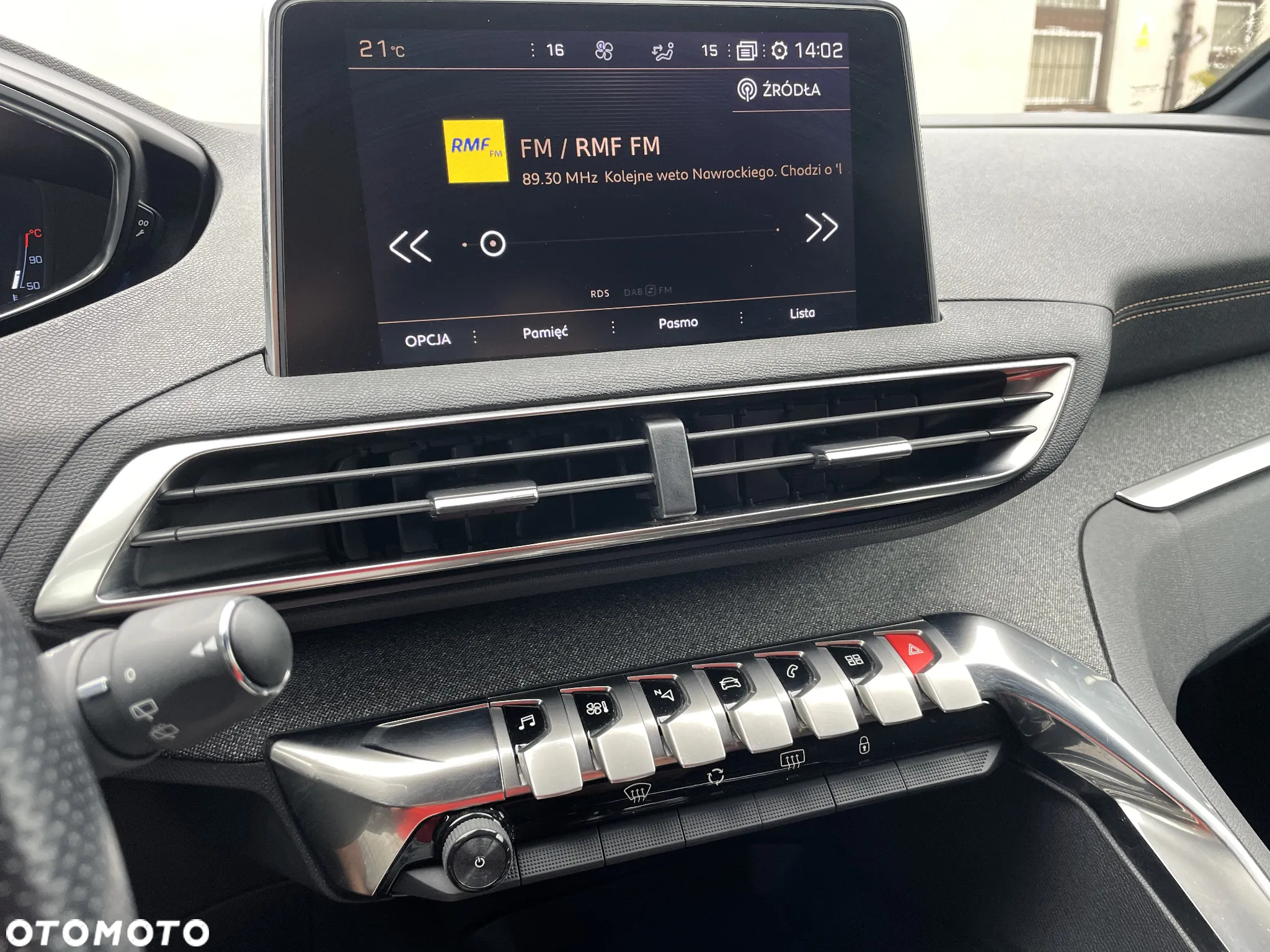 Peugeot 3008 1.6 PureTech GPF GT Line S&S EAT8 - 21