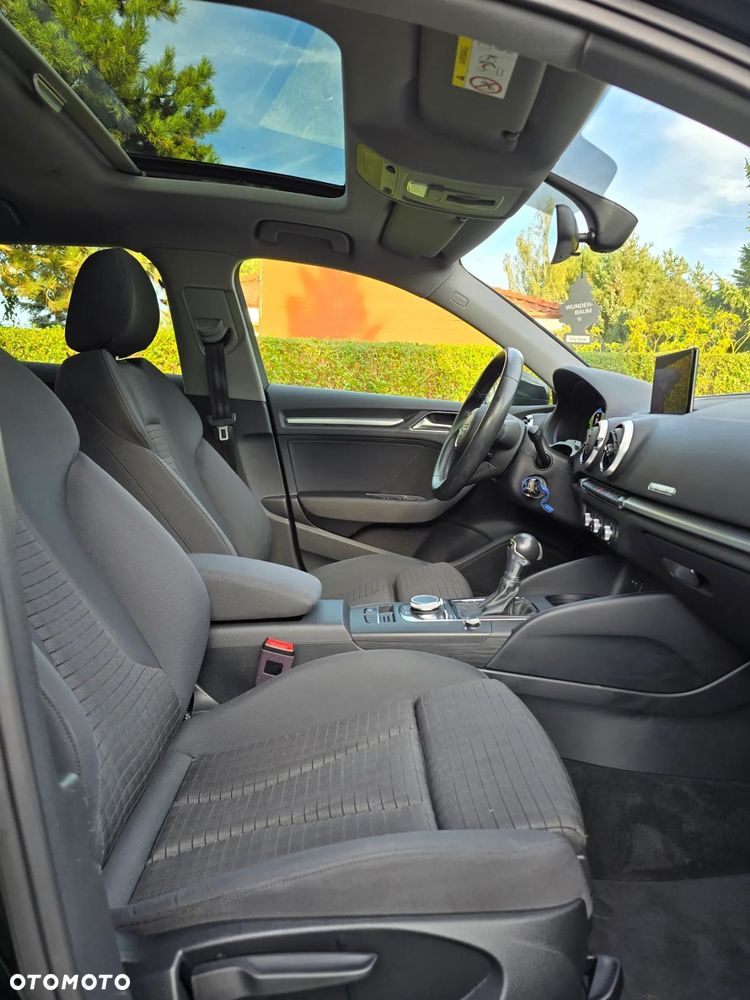 Audi A3 ver-40-tdi-sportback-quattro-s-tronic-sport - 8