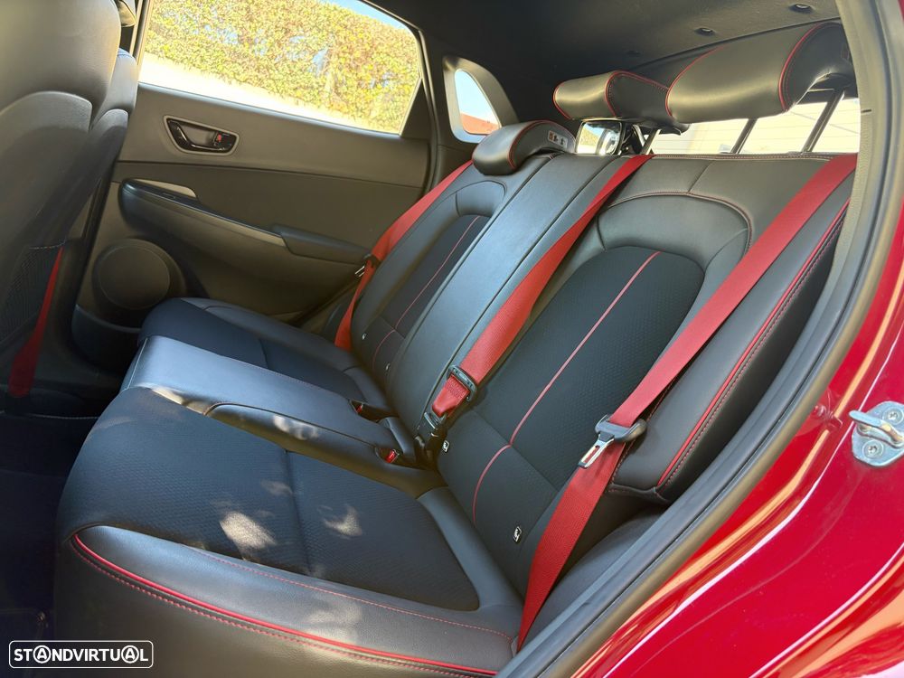 Hyundai Kauai 1.0 T-GDi Premium Pele/Tec.Vermelho - 36