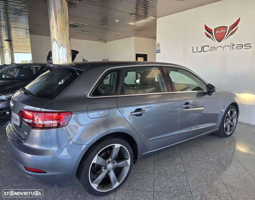 Audi A3 Sportback 1.6 TDI Sport S tronic - 6
