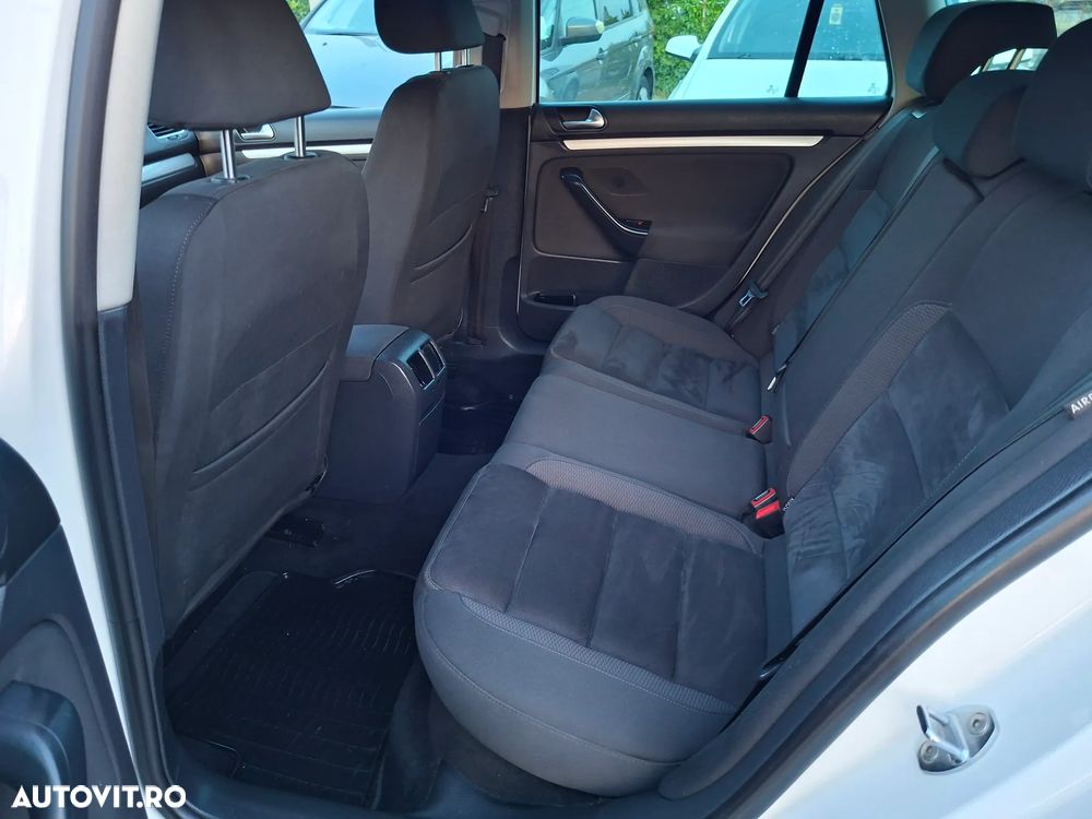 Volkswagen Golf - 7