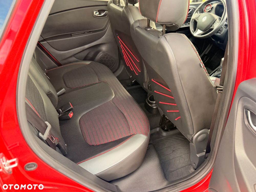 Renault Captur 1.2 Energy TCe XMOD EDC EU6 - 32