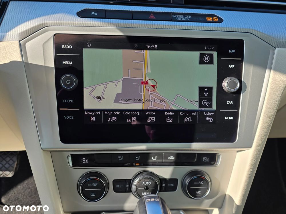 Volkswagen Passat 1.5 TSI EVO Highline DSG - 24