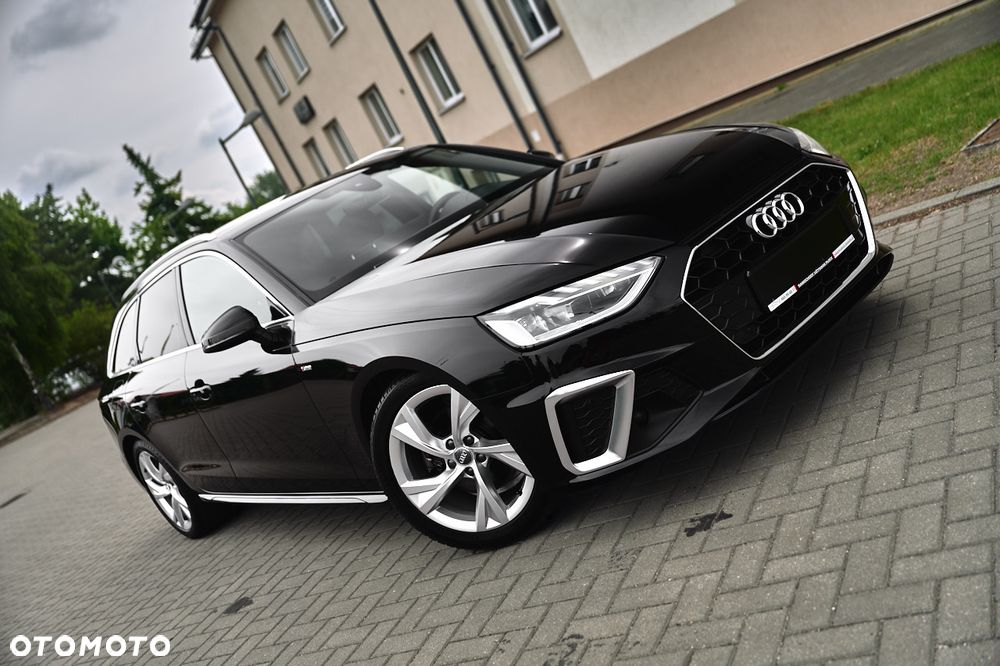 Audi A4 Avant 35 TFSI S tronic S line - 4