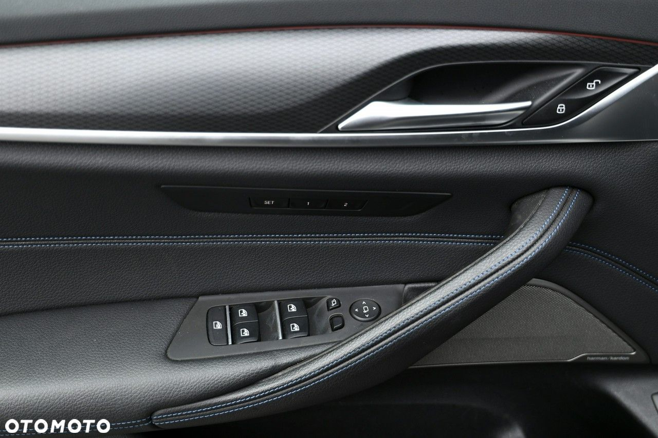BMW Seria 5 - 15
