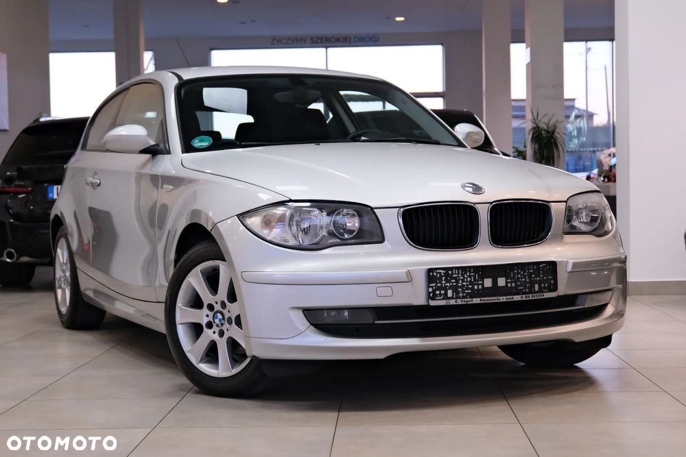BMW Seria 1 118d DPF - 1