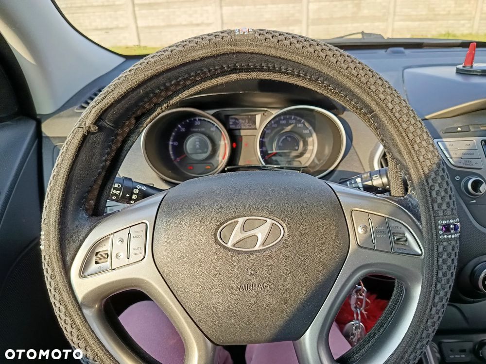 Hyundai Tucson - 8