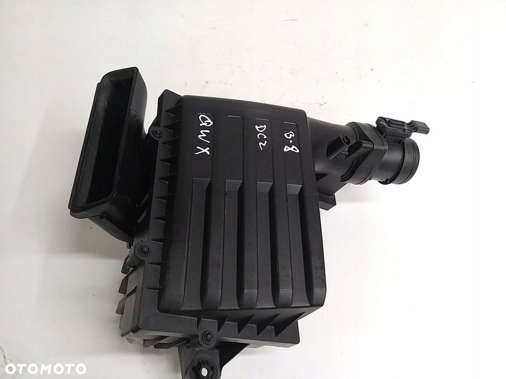 golf vii passat b8 octavia iii 1.6 tdi obudowa filtra powietrza 5q0129607ae - 1