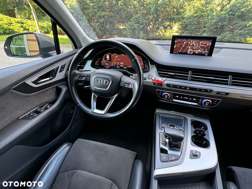 Audi Q7 - 21