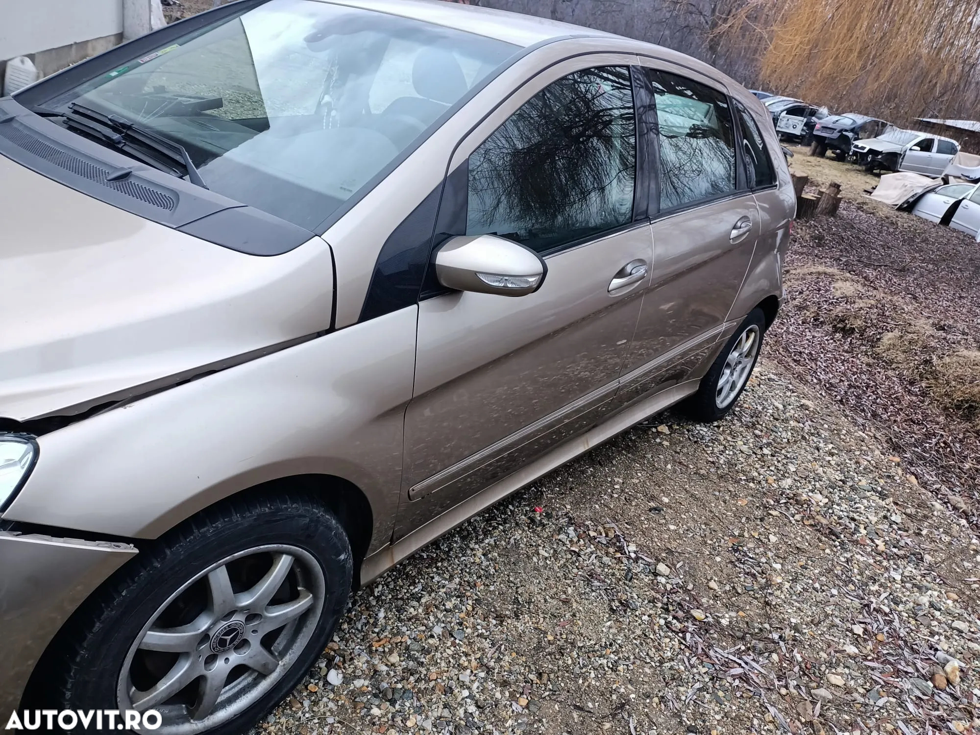 Dezmembrez Mercedes B Class W245 - 9