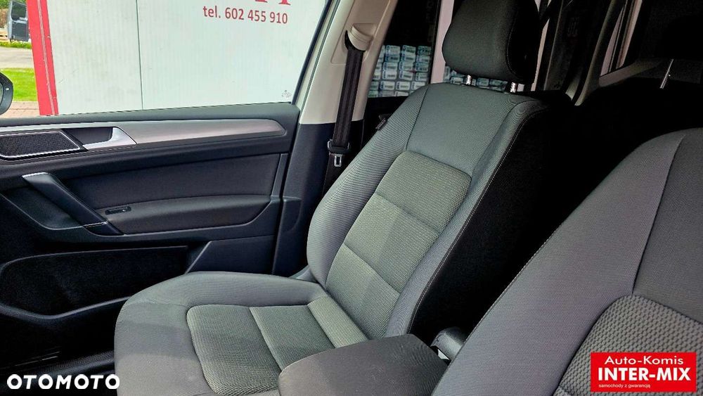 Volkswagen Golf Sportsvan - 32