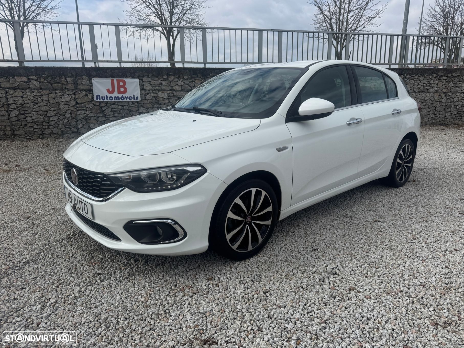 Fiat Tipo 1.3 M-Jet Lounge J17 - 1